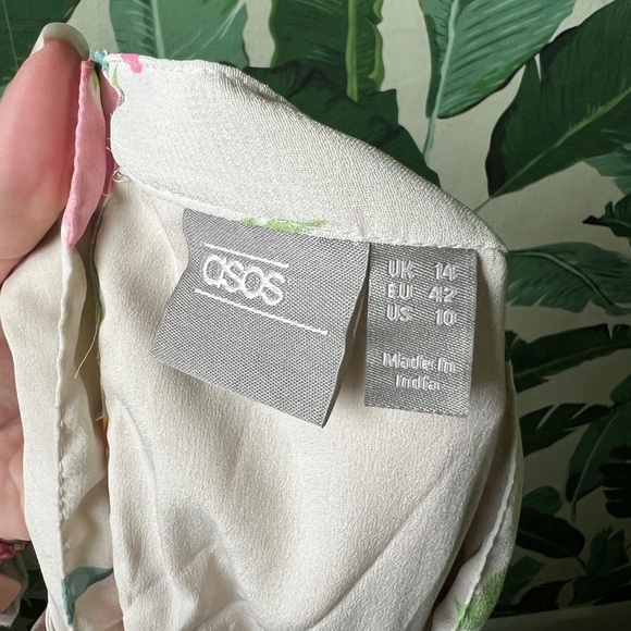 ASOS Women’s Cream Floral Ruffle Button Back Maxi Skirt with Slit 10 - Picture 9 of 9